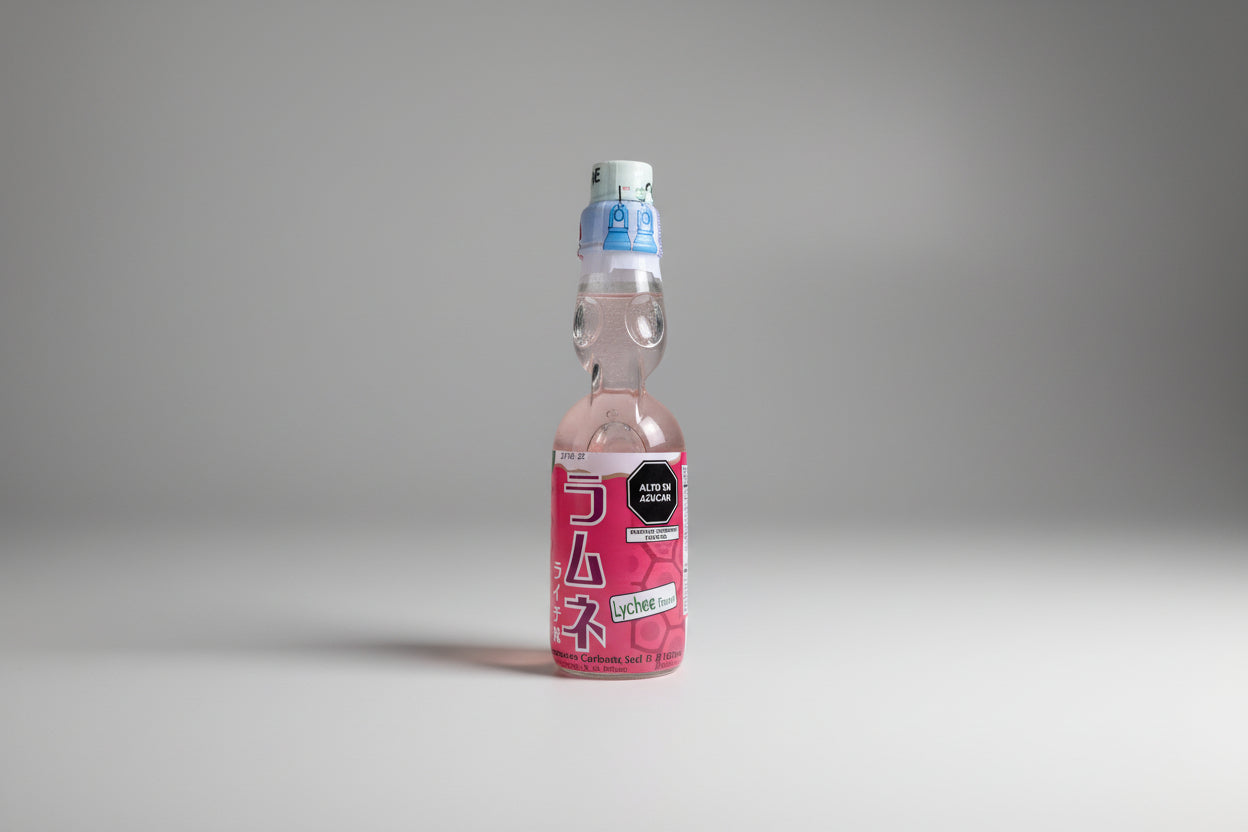Ramune Gaseosa Japonesa | La Icónica Bebida con Bolita de Vidrio