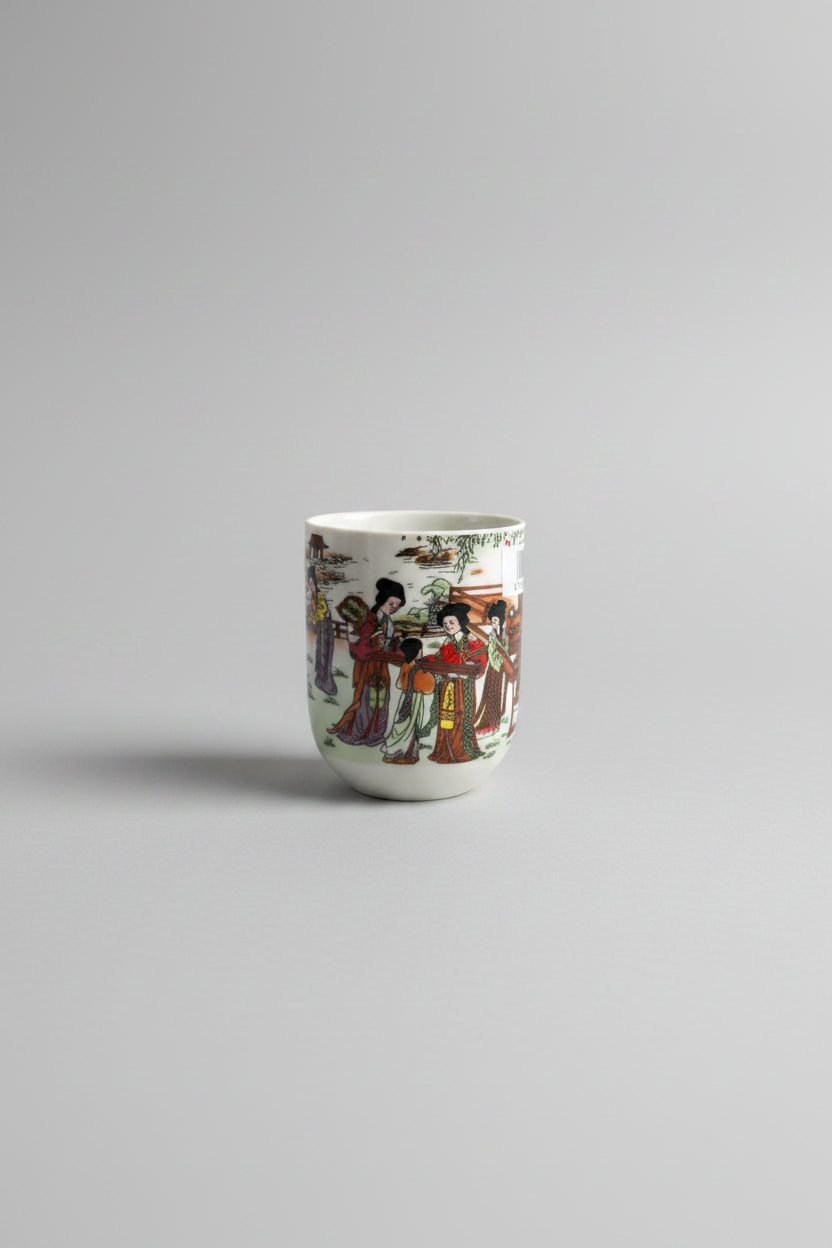 Vaso de Té Japonés de Cerámica con Diseño Tradicional