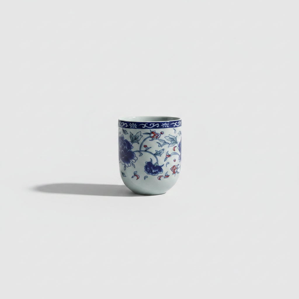 Vaso de Té Japonés de Cerámica con Diseño Tradicional
