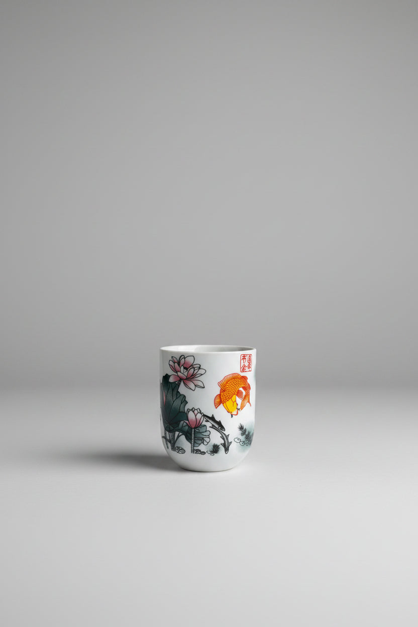 Vaso de Té Japonés de Cerámica con Diseño Tradicional